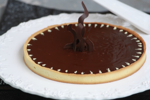 http://www.la-cuisine-de-mes-racines.com//wp-content/uploads/2014/02/tarte-au-chocolat.jpg
